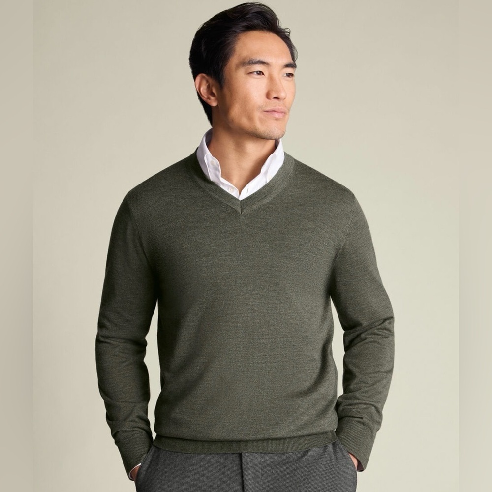 Brooks Brothers Stretch Merino Wool V Neck Sweater Size Large